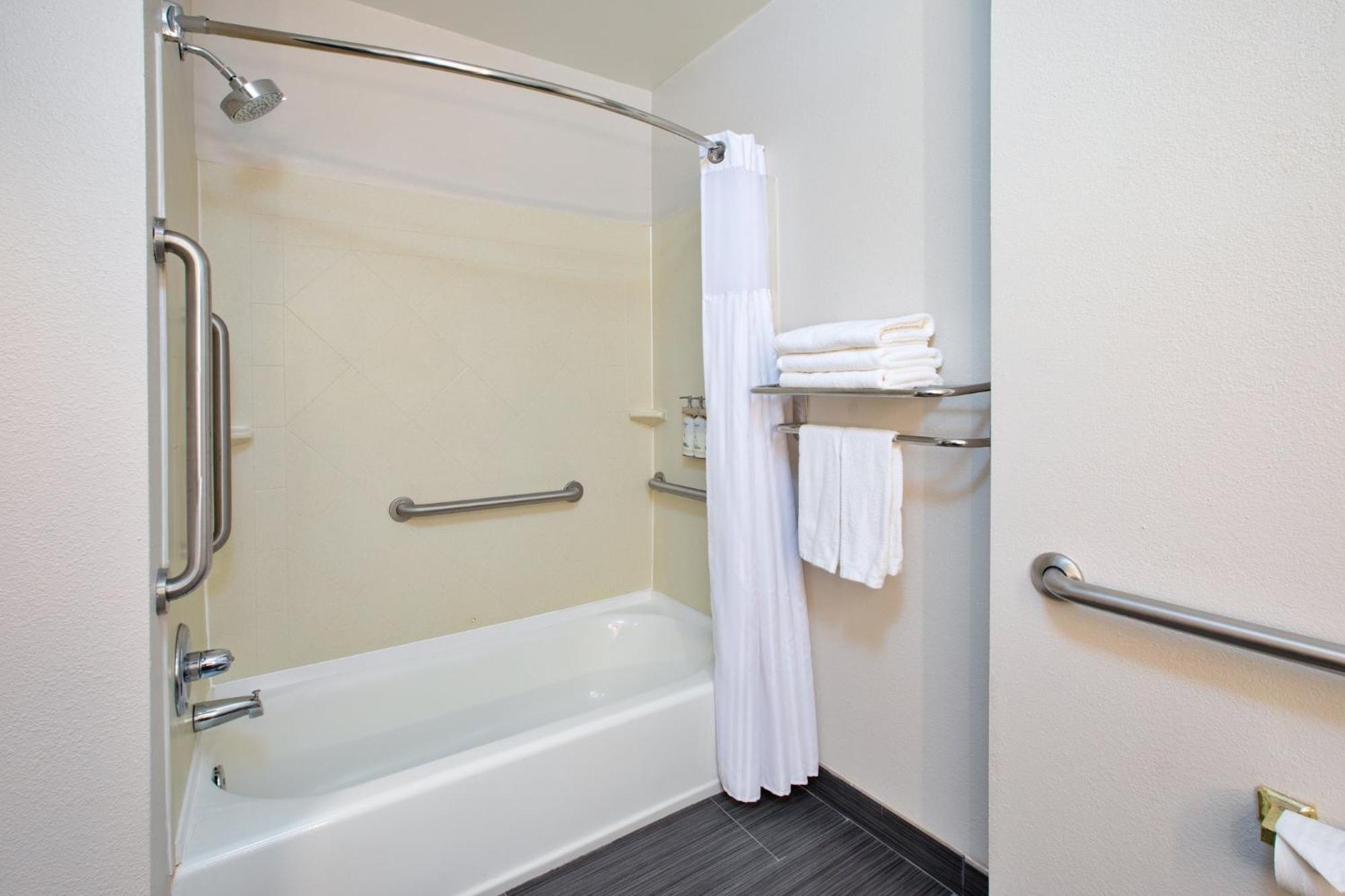 Holiday Inn Express Hotel & Suites - Sumter By Ihg Εξωτερικό φωτογραφία