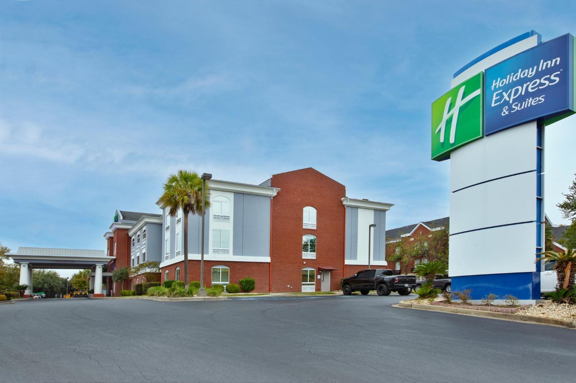 Holiday Inn Express Hotel & Suites - Sumter By Ihg Εξωτερικό φωτογραφία